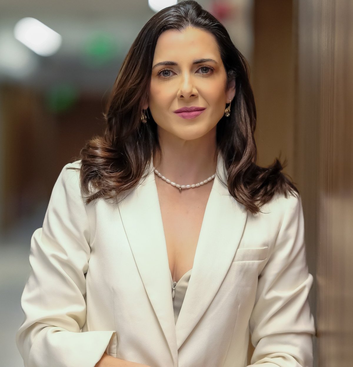 Dra. Eduarda Penna — Especialista em Tireoide